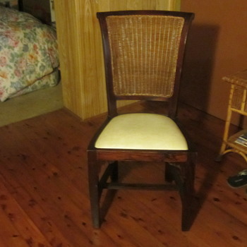Dining Room Chairs - Furniture