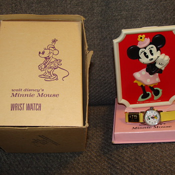 1960s MINNIE MOUSE WATCH IN ORIGINAL BOX