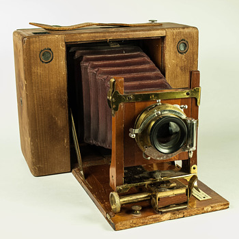 1897 No. 4 Cartridge Kodak - Cameras