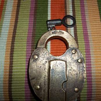 BRASS PADLOCK