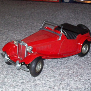 Doepke MG - Model Cars
