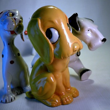 ART DECO GERMAN/CZECH DOG CERAMICS - Art Deco