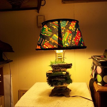 MODEL TRAIN LAMP