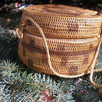 Native American Basket with lid