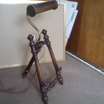 Easel Lamp - Lamps
