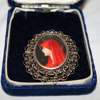 Granny's brooch - Fine Jewelry