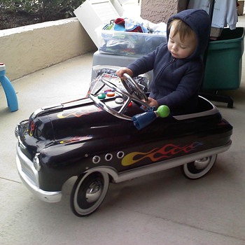 Just found this at a yard sale. Restored 1952 buick pedal car?