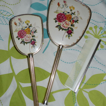 Vintage 1950s (?) Brush, Comb & Mirror Set - Accessories