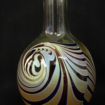 Unusual Craig Zweifel Bottle Vase - Art Glass