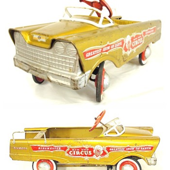 Big Top Circus Pedal Car by Murray - Model Cars