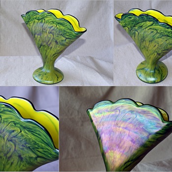 Welz Iridescent Swirl "Marbled" Fan Vase