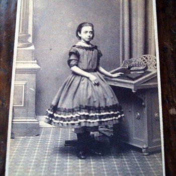 CDV of (could it be?) Alice in Wonderland