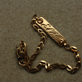 Baby name bracelet