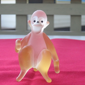 Glass Monkey - Animals
