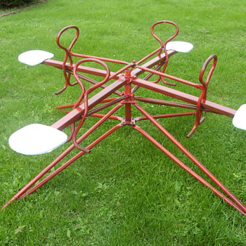 1956 push and pull kids merry-go-round - Outdoor Sports