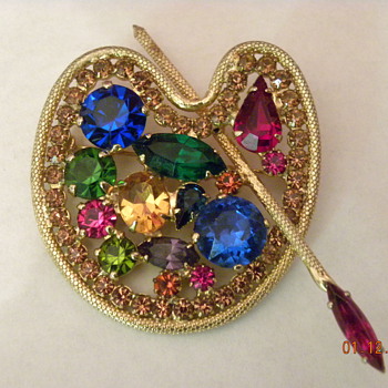 Weiss Artist's palette brooch