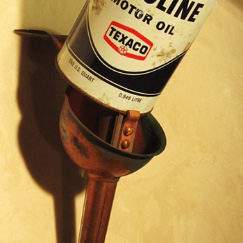 Scovill Mfg. Co Oil Pouring Spout with Havoline Texaco Oil Can