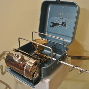 Vintage Optimus 8R Camp Stove...Made in Swedin...Never Used :)
