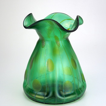 Streifen und Flecken by Kralik (I believe) circa 1900 - Art Glass