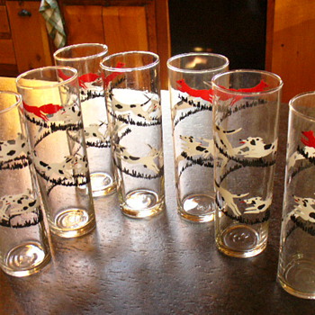 Vintage bar glasses ~ Fox & hounds? - Glassware