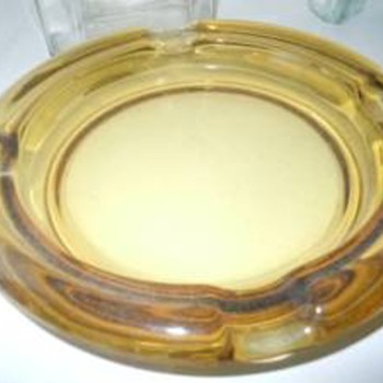 Amber Glass Ashtray - Tobacciana