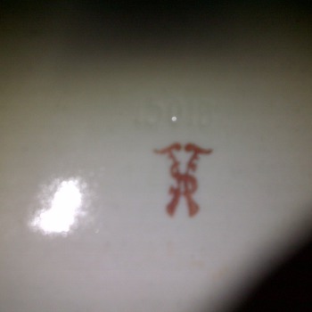 Art Deco Dancer for identification
