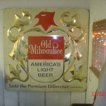 Old Milwaukee sign - Signs
