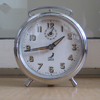 Antique 1950's French Jaz alarm clock.