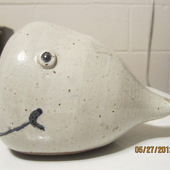 Whale piggy bank - Coin Operated