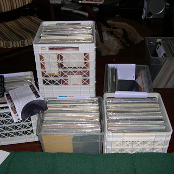 NEW PURCHASE HUGE RECORD COLLECTION JAZZ BLUES - Records