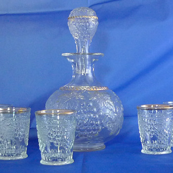 Northwood ? Grape & Cable Whiskey Set ~ Crystal with Gold Cable - Glassware