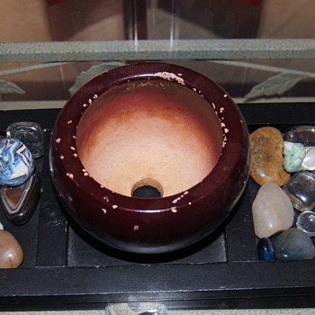 My little round flower pot...it's so cute. - Art Pottery