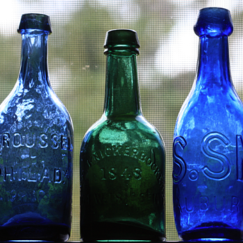 <<<<<Old Pontiled Soda Bottles>>>>>