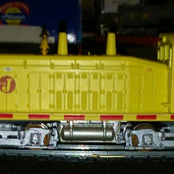 EJ&E #303 SW7 HO scale - Model Trains