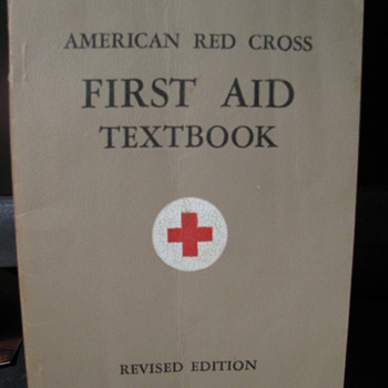 1943 First aid textbook