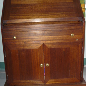 I shot my secretary #1 - Furniture