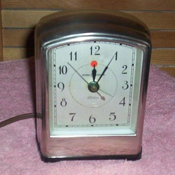 Telechron Model AB712 "Alarm-Lite" - Clocks