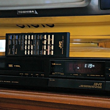 JVC Hi-Fi Video Cassette Recorder HR-D750U - Electronics