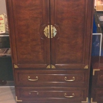 bernhardt queen bedroom set - Furniture
