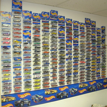 Hot Wheel First Editions from 1995 - Current + Classics all 5 Series's