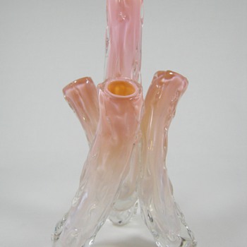 Bohemian Pink to Opalescent Thorned Quad Bud Vase ca. 1880's 90's Loetz or Kralik - Art Glass