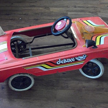 Unknown Pedal Car - Model Cars