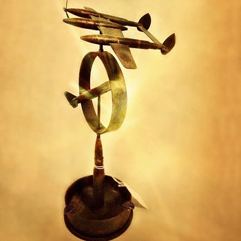 Double trench art airplanes - Military and Wartime