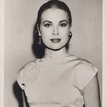 Grace Kelly Promo Photo (1954) - Photographs