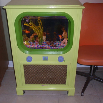 1950s tv I converted into a fish tank - Radios