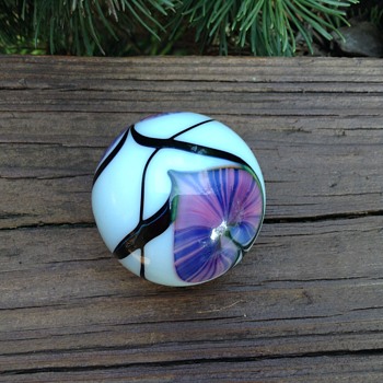 Robert Lagestee marble - Art Glass