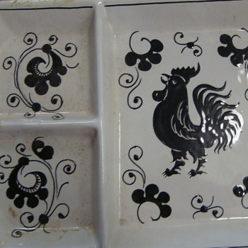 Rooster plate divided-states Grazia Deruta Italy - Art Pottery