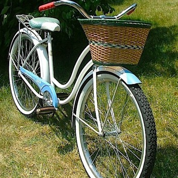 Schwinn Co-Ed ...Ahhh Summer