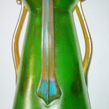 Loetz Ausfhurung 9 Three Handled Vase c.1907 - Art Glass