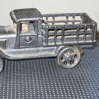 cast iron toy truck